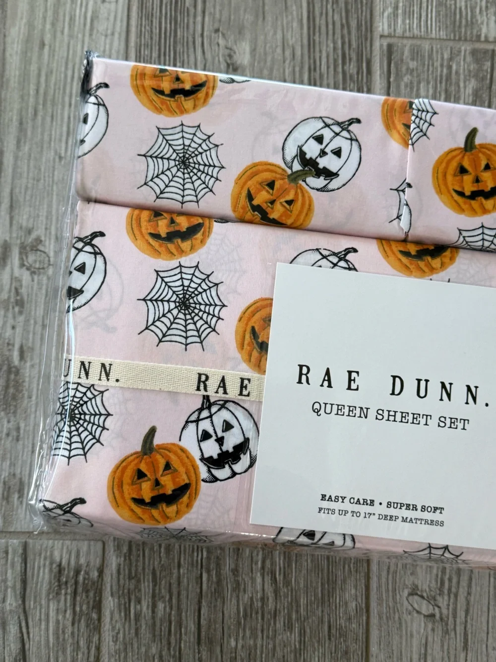 Rae Dunn Pink Pumpkin & Spiderweb Sheet Set - Queen